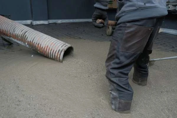 Заливка бетона